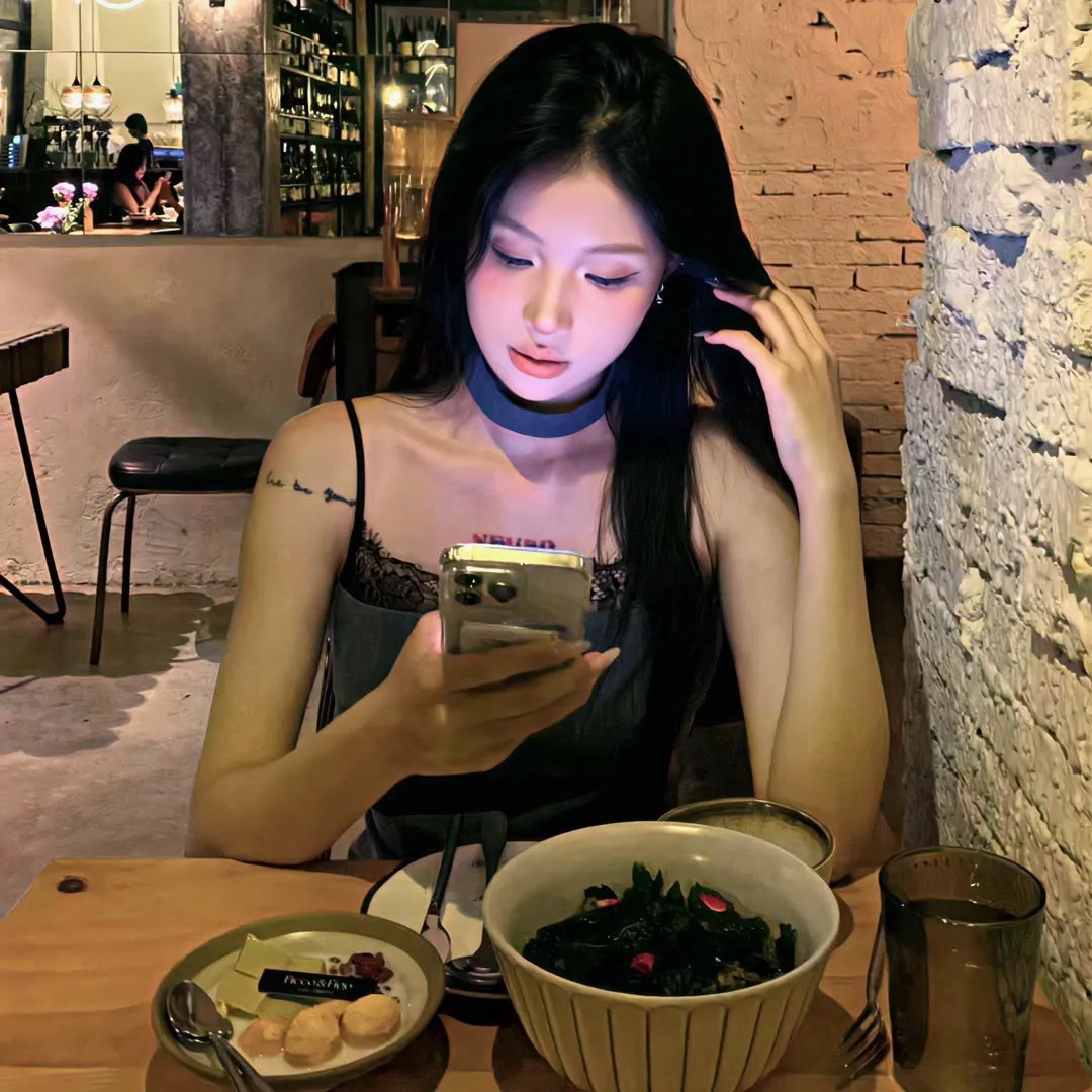 像恶魔的女人